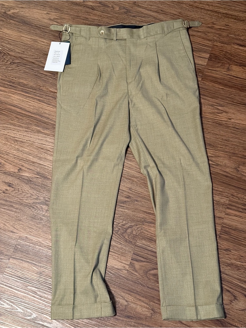 Chokmar Men's Olive Tailored Pleat Front Dress Pants in size 36x32 - NWT